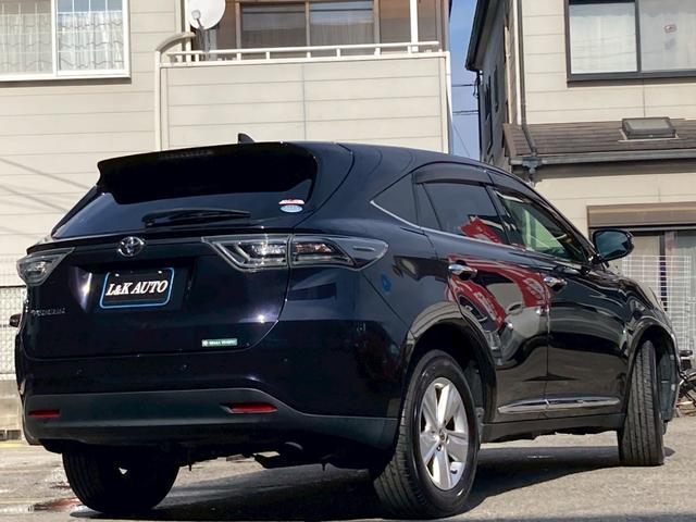 ハリアー エレガンス　純正ナビＴＶ　追従クルコン　障害物センサー　ＰＣＳ　ＢＬＵＥＴＯＯＴＨ　電動シート　ハーフレザー　ステアリモコン　ＬＥＤ　フォグ　オートライト　スマートキー　プッシュスタート　フルフラット　ＥＴＣ（7枚目）