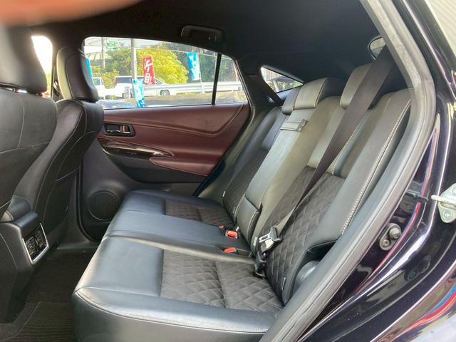 ハリアー エレガンス　純正ナビＴＶ　追従クルコン　障害物センサー　ＰＣＳ　ＢＬＵＥＴＯＯＴＨ　電動シート　ハーフレザー　ステアリモコン　ＬＥＤ　フォグ　オートライト　スマートキー　プッシュスタート　フルフラット　ＥＴＣ（27枚目）