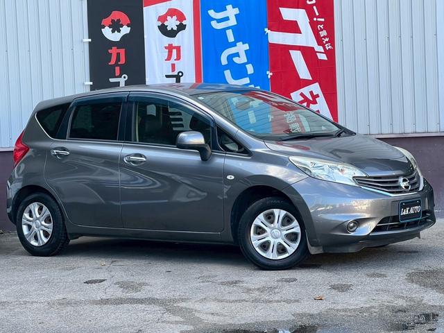 ノート メダリスト　純正ナビ　全周囲カメラ　ハーフレザー　オートライト　スマートキー　プッシュスタート　ライトレベライザー　サイドバイザー　アイドリングストップ　スーパーチャージャー　横滑り防止　盗難防止システム　ＥＴＣ（10枚目）