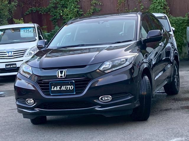 ヴェゼル ハイブリッドＸ　純正ナビＴＶ　クルコン　衝突軽減　バックカメラ　ＢＬＵＥＴＯＯＴＨ　ステアリモコン　ＬＥＤ　オートライト　フォグライト　社外１６ＡＷ　パドルシフト　フルフラット　ウィンカーミラー　スマートキー　ＥＴＣ（9枚目）