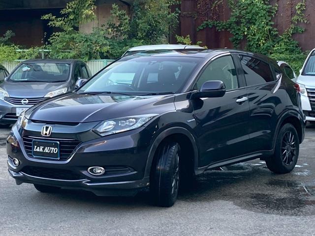 ヴェゼル ハイブリッドＸ　純正ナビＴＶ　クルコン　衝突軽減　バックカメラ　ＢＬＵＥＴＯＯＴＨ　ステアリモコン　ＬＥＤ　オートライト　フォグライト　社外１６ＡＷ　パドルシフト　フルフラット　ウィンカーミラー　スマートキー　ＥＴＣ（10枚目）