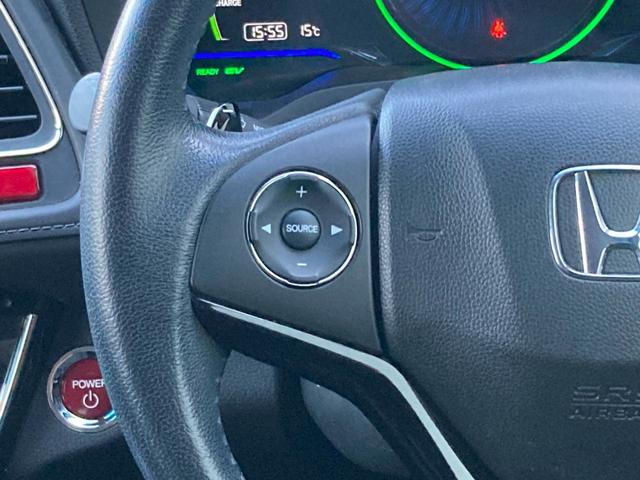 ヴェゼル ハイブリッドＸ　純正ナビＴＶ　クルコン　衝突軽減　バックカメラ　ＢＬＵＥＴＯＯＴＨ　ステアリモコン　ＬＥＤ　オートライト　フォグライト　社外１６ＡＷ　パドルシフト　フルフラット　ウィンカーミラー　スマートキー　ＥＴＣ（32枚目）