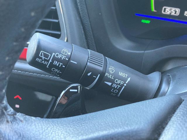 ヴェゼル ハイブリッドＸ　純正ナビＴＶ　クルコン　衝突軽減　バックカメラ　ＢＬＵＥＴＯＯＴＨ　ステアリモコン　ＬＥＤ　オートライト　フォグライト　社外１６ＡＷ　パドルシフト　フルフラット　ウィンカーミラー　スマートキー　ＥＴＣ（33枚目）