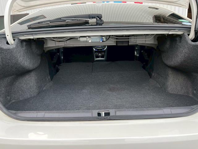 インプレッサＧ４ ２．０ｉ－Ｓアイサイト　純正ナビＴＶ　追従クルコン　バックカメラ　ＢＳＭ　衝突軽減　ＢＬＵＥＴＯＯＴＨ　パドルシフト　電動シート　ステアリモコン　ＥＮＫＥＩ１８インチＡＷ　ＬＥＤ　フォグ　デイライト　レーンアシスト　ＥＴＣ（16枚目）