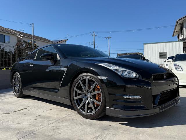 GT-R ブラックエディション MY14.フルノーマル車両.純正RECAROシート.前席シートヒーター.(4枚目)