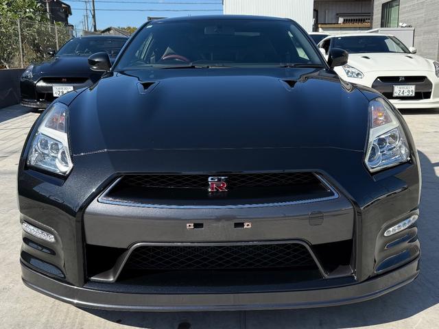 GT-R ブラックエディション MY14.フルノーマル車両.純正RECAROシート.前席シートヒーター.(11枚目)