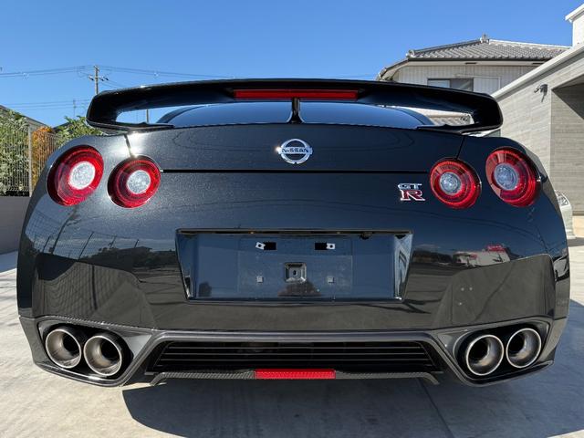 GT-R ブラックエディション MY14.フルノーマル車両.純正RECAROシート.前席シートヒーター.(13枚目)
