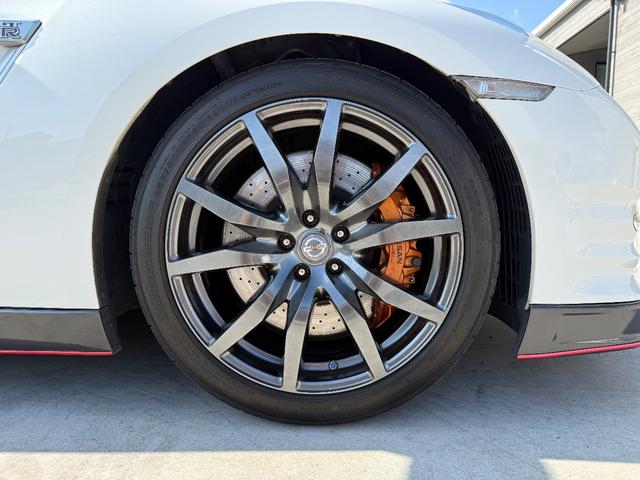 ＧＴ－Ｒ ピュアエディション　ＭＹ１５モデル．ミッションＯＨ済み．ＴＭ油圧ＵＰ済み．エンジン＆ミッションＣＰＵアップデート済み．トラスト製スポーツキャタライザー．（33枚目）