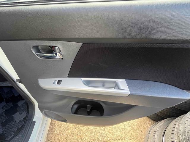 ワゴンＲ リミテッド　ＥＴＣ　バックカメラ　オートライト　ＨＩＤ　スマートキー　電動格納ミラー　ベンチシート　ＡＴ　盗難防止システム　ＡＢＳ　ＣＤ　ミュージックプレイヤー接続可　アルミホイール　衝突安全ボディ　エアコン（31枚目）
