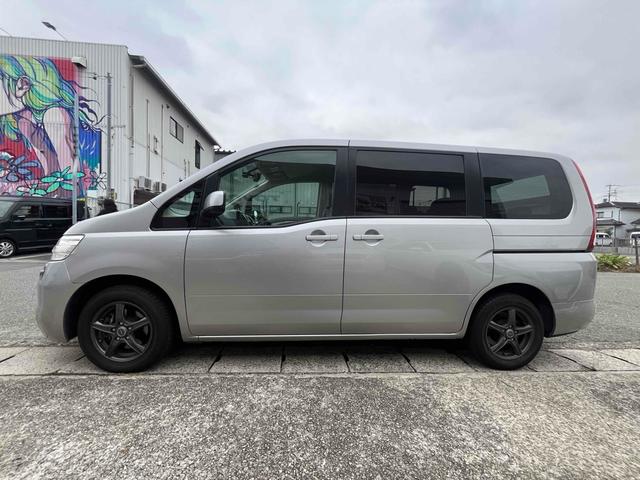 セレナ 20S ドライブレコーダー ETC ナビ 両側スライドドア キーレスエントリー CVT アルミホイール 衝突安全ボディ ABS エアコン パワーステアリング パワーウィンドウ 運転席エアバッグ(5枚目)