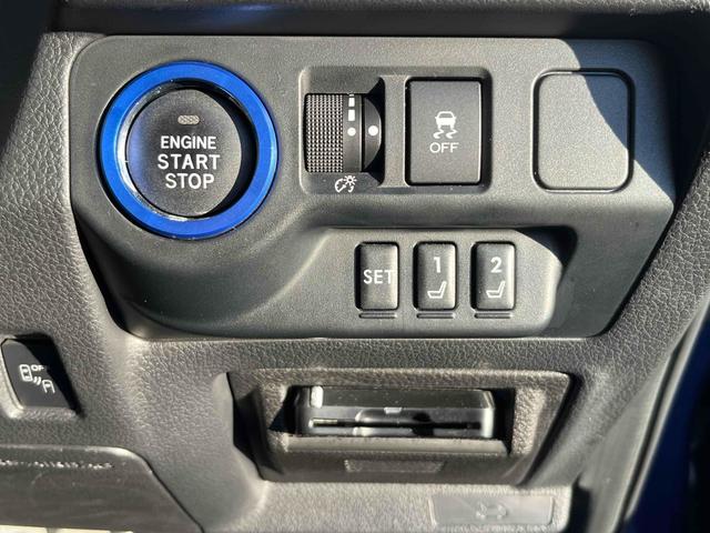 レヴォーグ 1.6GT-Sアイサイト 4WD バックカメラ サイドカメラ オートクルーズコントロール レーンアシスト 衝突被害軽減システム アルミホイール オートライト LEDヘッドランプ サンルーフ パワーシート スマートキー(9枚目)