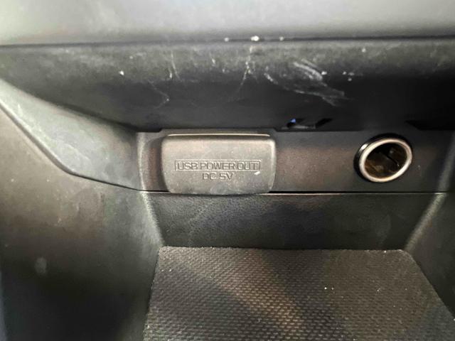 レヴォーグ 1.6GT-Sアイサイト 4WD バックカメラ サイドカメラ オートクルーズコントロール レーンアシスト 衝突被害軽減システム アルミホイール オートライト LEDヘッドランプ サンルーフ パワーシート スマートキー(29枚目)