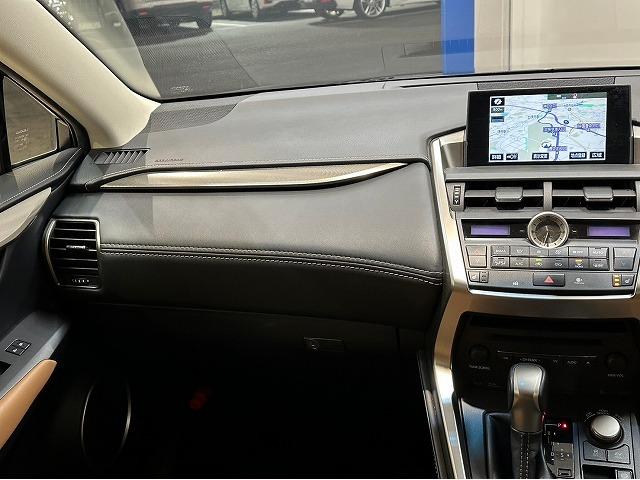 ＮＸ ＮＸ３００ｈ　Ｉパッケージ　禁煙車　純正ナビ　アラウンドビューモニター　フルセグ　電動リアゲート　ブラウンレザーシート　ブライドスポットモニター　クリアランスソナー　レーダークルーズコントロール　三眼ＬＥＤヘッド　シートヒーター（24枚目）