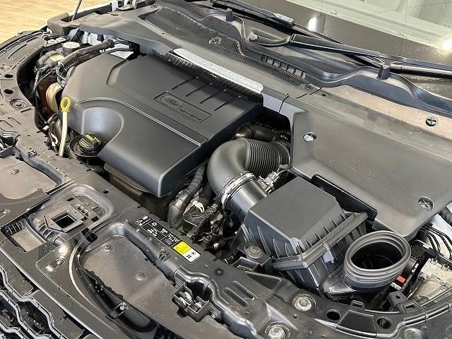 レンジローバーイヴォーク ＳＥ　２．０Ｌ　２５０ＰＳ　禁煙　ホワイトレザー　ガラスルーフ　純ナビ　全周囲カメラ　デジタルインナーミラ　ブラインドスポット　電動リア　メモリ付きパワーシート　シートヒーター　レーダークルーズコントロール（20枚目）