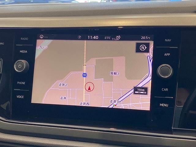 ポロ ＴＳＩコンフォートラインリミテッド　禁煙　純正ナビ　フルセグテレビ　バックカメラ　クルーズコントロール　スマートキー　プッシュスタート　アイドリングストップ　ＣＤ／ＤＶＤ　ＥＴＣ　ステアリングリモコン　ＡｐｐｌｅＣａｒＰｌａｙ（3枚目）