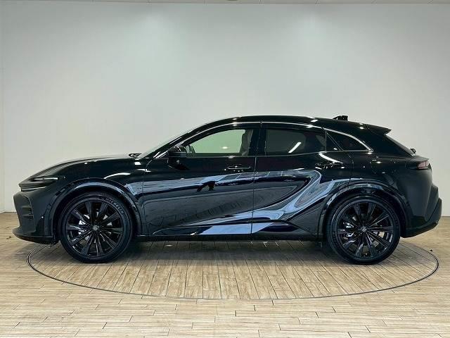 クラウンスポーツ ＳＰＯＲＴ　Ｚ　（ＨＥＶ）　全周囲　ＥＴＣ　電動リアゲート　シートヒーター　Ｐアシスト　パワーテールゲート　３６０°ビューカメラ　盗難防止装置　ＡＢＳ　ＬＥＤ　フルセグ　ミュージックプレイヤー接続可　メモリーナビ　キーレス（16枚目）