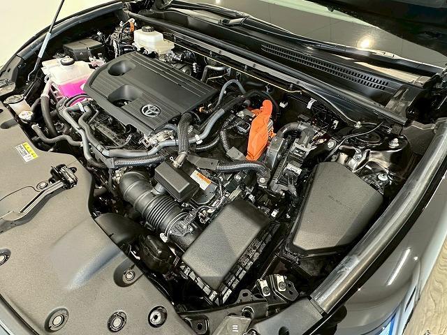 クラウンスポーツ ＳＰＯＲＴ　Ｚ　（ＨＥＶ）　全周囲　ＥＴＣ　電動リアゲート　シートヒーター　Ｐアシスト　パワーテールゲート　３６０°ビューカメラ　盗難防止装置　ＡＢＳ　ＬＥＤ　フルセグ　ミュージックプレイヤー接続可　メモリーナビ　キーレス（21枚目）