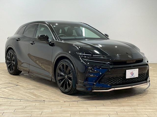 クラウンスポーツ ＳＰＯＲＴ　Ｚ　（ＨＥＶ）　サンルーフ　電動リアゲート　ＥＴＣ　全周囲　Ｐアシスト　パワーテールゲート　３６０°ビューカメラ　パノラマサンルーフ　禁煙　盗難防止装置　ＡＢＳ　ＬＥＤ　フルセグ　シートクーラー　メモリーナビ　４ＷＤ（30枚目）