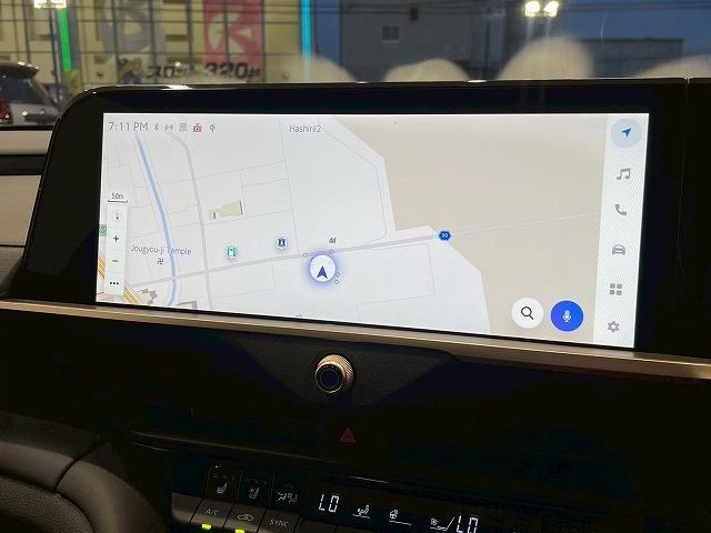 クラウンスポーツ ＳＰＯＲＴ　Ｚ　（ＨＥＶ）　サンルーフ　電動リアゲート　ＥＴＣ　全周囲　Ｐアシスト　パワーテールゲート　３６０°ビューカメラ　パノラマサンルーフ　禁煙　盗難防止装置　ＡＢＳ　ＬＥＤ　フルセグ　シートクーラー　メモリーナビ　４ＷＤ（37枚目）