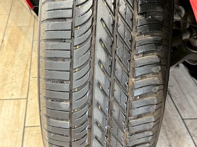 レンジローバーイヴォーク Ｒ－ＤＹＮＡＭＩＣ　Ｓ　Ｄ２００　キュレイテッドスペック　禁煙　全周囲　クルコン　電動リアゲート　ＥＴＣ　シートヒーター　ブラインドスポットモニター　パワーシート　オートエアコン　オートライト　電動パーキング　スマートキー　マニュアルモード付き（49枚目）