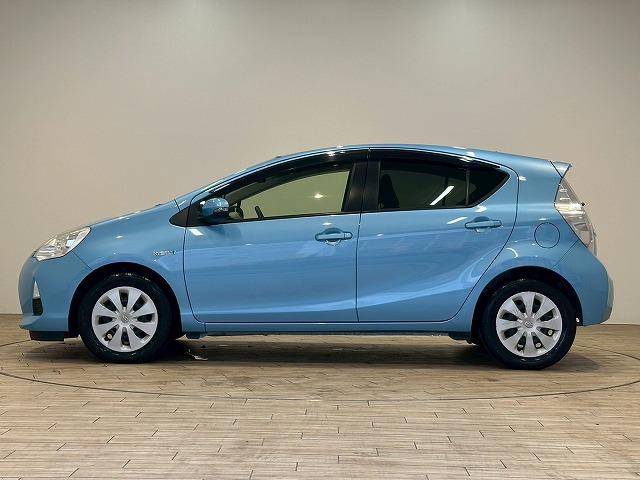 アクア Ｓ　ＥＴＣ　スマートキー　ステアリングスイッチ　オートエアコン　オートエアコン　アイストップ　パワーステアリング　パワーウィンドウ　フルセグ地デジ　スマートキープッシュスタート　ＳＤナビゲーション（74枚目）