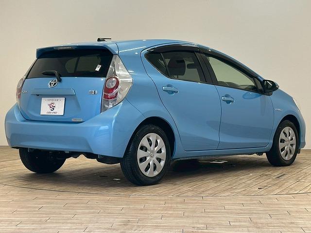 アクア Ｓ　ＥＴＣ　スマートキー　ステアリングスイッチ　オートエアコン　オートエアコン　アイストップ　パワーステアリング　パワーウィンドウ　フルセグ地デジ　スマートキープッシュスタート　ＳＤナビゲーション（75枚目）