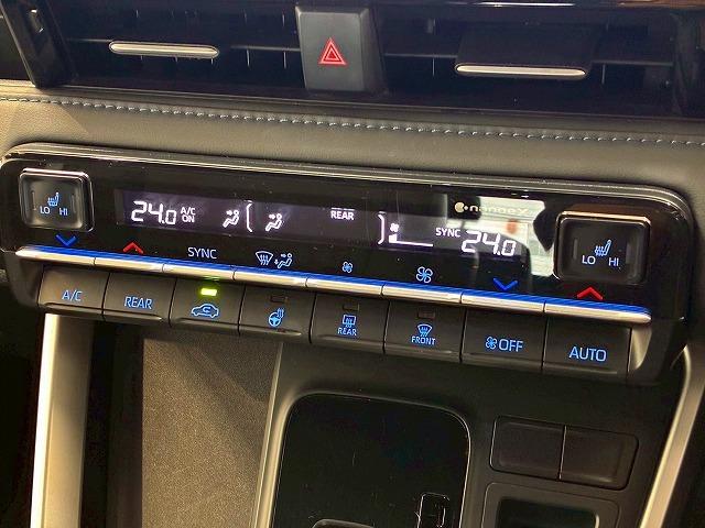 ヴォクシー ＨＹＢＲＩＤ　Ｓ－Ｚ　純正１０．５型ナビ　１４型有機ＥＬリアシートエンターテインメント　快適利便パッケージ　ブラインドスポットモニター　電動リアゲート　シートヒーター　レーダークルーズコントロール　ステアリングヒーター（31枚目）