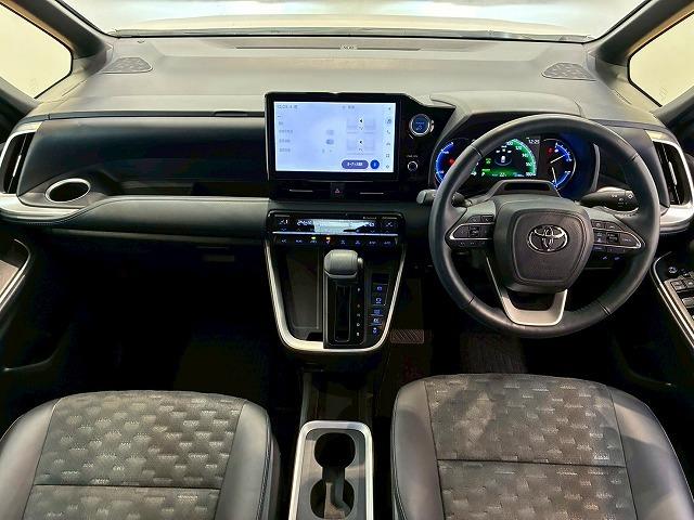 ヴォクシー ＨＹＢＲＩＤ　Ｓ－Ｚ　純正１０．５型ナビ　１４型有機ＥＬリアシートエンターテインメント　快適利便パッケージ　ブラインドスポットモニター　電動リアゲート　シートヒーター　レーダークルーズコントロール　ステアリングヒーター（51枚目）