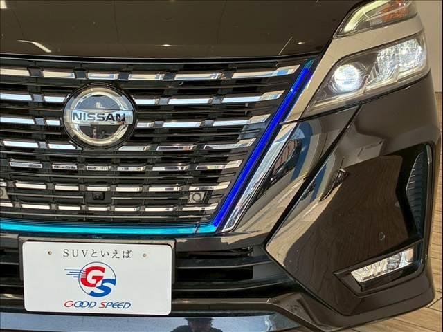 セレナ e-パワー ハイウェイスターV 純正10インチナビ アラウンドビューモニター フルセグテレビ フリップダウンモニター プロパイロット インテリジェントルームミラー ブラインドスポットモニター 両側電動スライドドア(19枚目)