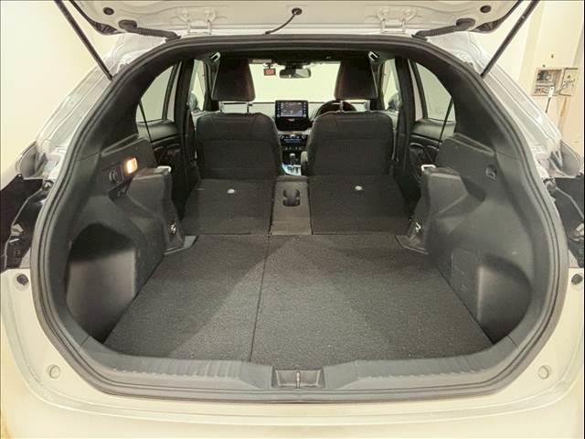 ヤリスクロス HYBRID Z 純正ナビ パノラミックビューモニター レーダークルーズコントロール ブラインドスポットモニター パワーシート シートヒーター LEDヘッドライト パーキングアシスト 電動リアゲート(11枚目)