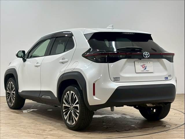 ヤリスクロス HYBRID Z 純正ナビ パノラミックビューモニター レーダークルーズコントロール ブラインドスポットモニター パワーシート シートヒーター LEDヘッドライト パーキングアシスト 電動リアゲート(17枚目)