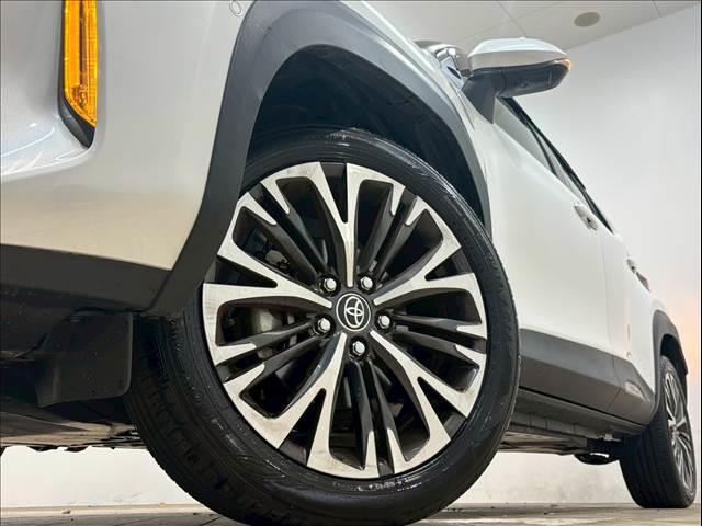 ヤリスクロス HYBRID Z 純正ナビ パノラミックビューモニター レーダークルーズコントロール ブラインドスポットモニター パワーシート シートヒーター LEDヘッドライト パーキングアシスト 電動リアゲート(18枚目)