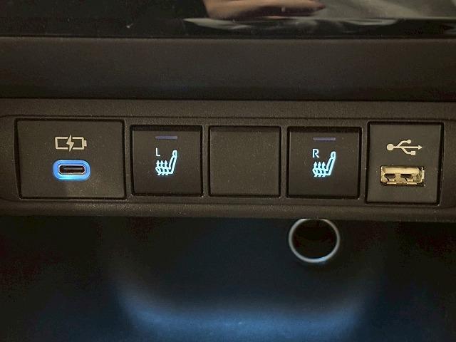 ヤリスクロス HYBRID Z 純正ナビ パノラミックビューモニター レーダークルーズコントロール ブラインドスポットモニター パワーシート シートヒーター LEDヘッドライト パーキングアシスト 電動リアゲート(28枚目)