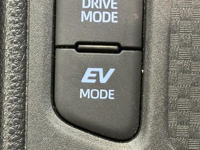 ヤリスクロス HYBRID Z 純正ナビ パノラミックビューモニター レーダークルーズコントロール ブラインドスポットモニター パワーシート シートヒーター LEDヘッドライト パーキングアシスト 電動リアゲート(38枚目)