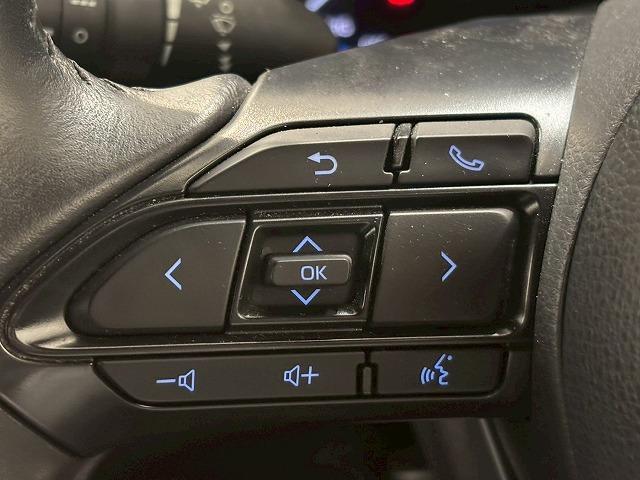 ヤリスクロス HYBRID Z 純正ナビ パノラミックビューモニター レーダークルーズコントロール ブラインドスポットモニター パワーシート シートヒーター LEDヘッドライト パーキングアシスト 電動リアゲート(42枚目)