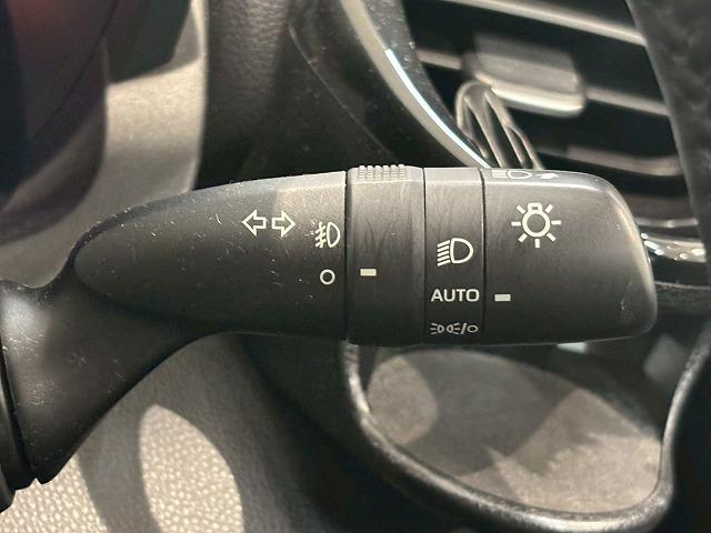 ヤリスクロス HYBRID Z 純正ナビ パノラミックビューモニター レーダークルーズコントロール ブラインドスポットモニター パワーシート シートヒーター LEDヘッドライト パーキングアシスト 電動リアゲート(53枚目)