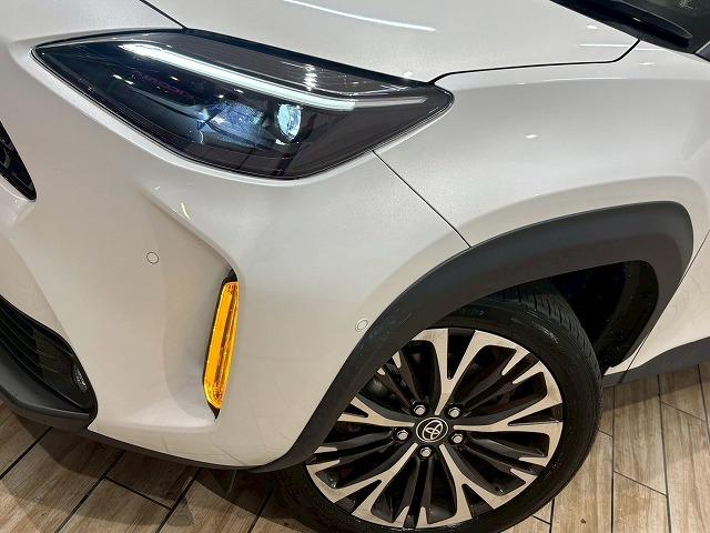 ヤリスクロス HYBRID Z 純正ナビ パノラミックビューモニター レーダークルーズコントロール ブラインドスポットモニター パワーシート シートヒーター LEDヘッドライト パーキングアシスト 電動リアゲート(63枚目)