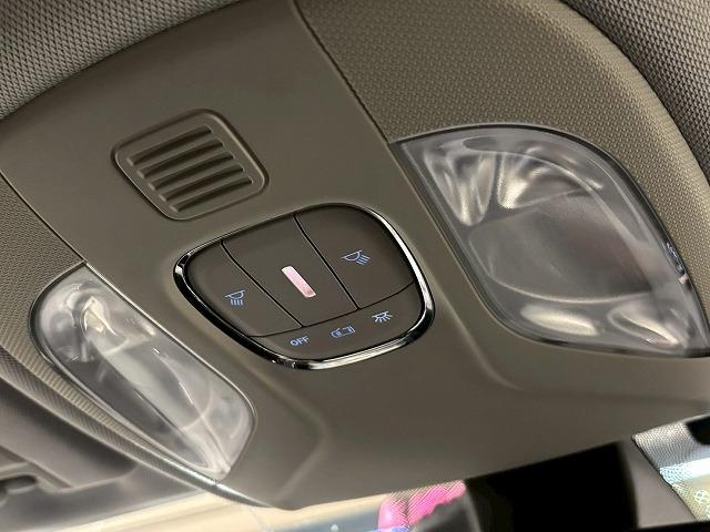 ジープ・コンパス リミテッド　純正ナビ　バックカメラ　ＡｐｐｌｅＣａｒＰｌａｙ　レーダークルーズコントロール　ブラインドスポットモニター　シートメモリー　パーキングアシスト　シートヒーター　パーキングアシスト　クリアランスソナー（34枚目）