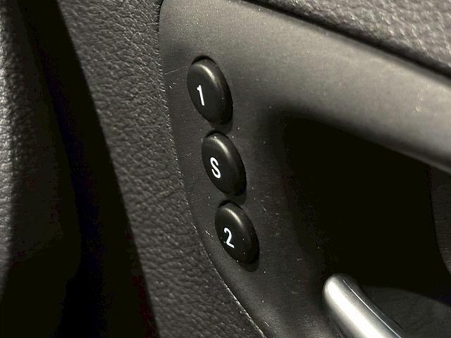 ジープ・コンパス リミテッド　純正ナビ　バックカメラ　ＡｐｐｌｅＣａｒＰｌａｙ　レーダークルーズコントロール　ブラインドスポットモニター　シートメモリー　パーキングアシスト　シートヒーター　パーキングアシスト　クリアランスソナー（46枚目）
