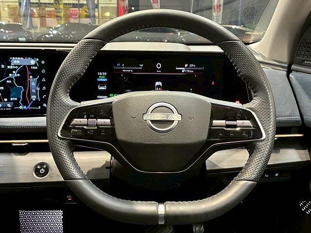 アリア Ｂ６　リミテッド　サンルーフ　純正ナビ　アラウンドビューモニター　フルセグテレビ　プロパイロット　インテリジェントルームミラー　電動リアゲート　シートメモリー　ブラインドスポットモニター　ヘッドアップディスプレイ（55枚目）