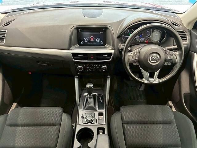 ＣＸ－５ ＸＤ　ＰＲＯＡＣＴＩＶＥ　純正ナビ　バックカメラ　レーダークルーズコントロール　車線逸脱防止　スマートキー　プッシュスタート　フルセグ地デジＴＶ　クルーズコントロール　ミュージックプレイヤー接続可　衝突被害軽減装置　ＥＴＣ装備（2枚目）
