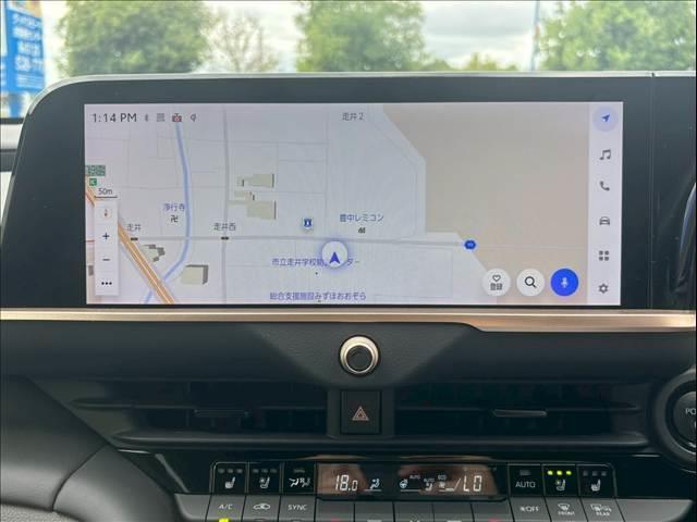 クラウンスポーツ ＳＰＯＲＴ　Ｚ（ＨＥＶ）　純正ナビ　パノラミックビューモニター　サンルーフ　シートメモリー　パワーシート　電動リアゲート　シートヒーター　シートクーラー　レーダークルーズコントロール　ブラインドスポットモニター（3枚目）