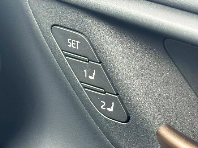 クラウンスポーツ ＳＰＯＲＴ　Ｚ（ＨＥＶ）　純正ナビ　パノラミックビューモニター　サンルーフ　シートメモリー　パワーシート　電動リアゲート　シートヒーター　シートクーラー　レーダークルーズコントロール　ブラインドスポットモニター（36枚目）