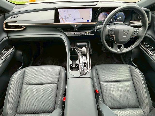 クラウンスポーツ ＳＰＯＲＴ　Ｚ（ＨＥＶ）　純正ナビ　パノラミックビューモニター　サンルーフ　シートメモリー　パワーシート　電動リアゲート　シートヒーター　シートクーラー　レーダークルーズコントロール　ブラインドスポットモニター（68枚目）