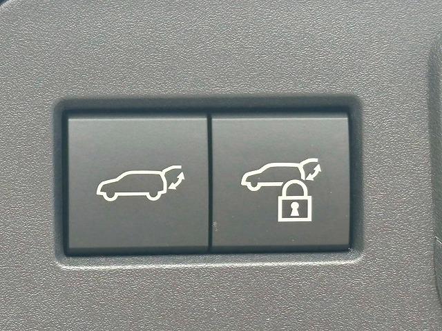 クラウンスポーツ ＳＰＯＲＴ　Ｚ（ＨＥＶ）　純正ナビ　パノラミックビューモニター　サンルーフ　シートメモリー　パワーシート　電動リアゲート　シートヒーター　シートクーラー　レーダークルーズコントロール　ブラインドスポットモニター（75枚目）