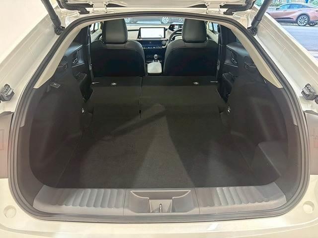 プリウス Z モデリスタ19インチアルミ サンルーフ パノラミックビューモニター デジタルインナーミラー シートヒーター シートクーラー パワーシート シートメモリー ブラインドスポットモニター 電動リアゲート(11枚目)