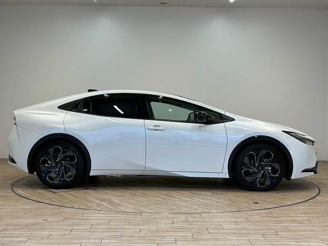 プリウス Z モデリスタ19インチアルミ サンルーフ パノラミックビューモニター デジタルインナーミラー シートヒーター シートクーラー パワーシート シートメモリー ブラインドスポットモニター 電動リアゲート(14枚目)