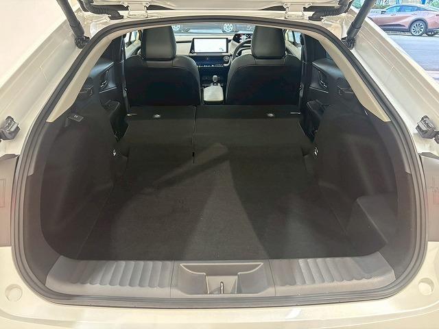 プリウス Z モデリスタ19インチアルミ サンルーフ パノラミックビューモニター デジタルインナーミラー シートヒーター シートクーラー パワーシート シートメモリー ブラインドスポットモニター 電動リアゲート(58枚目)