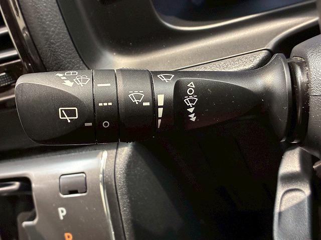 ハイエースバン スーパーGL ダークプライムII 純正ナビ バックカメラ 衝突軽減ブレーキ 車線逸脱防止 AC100V 助手席エアバック オートハイビーム オートライト オートエアコン 両側スライドドア スマートキー プッシュスタート リアクーラー(38枚目)