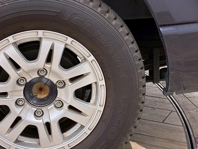 ハイエースバン スーパーGL ダークプライムII 純正ナビ バックカメラ 衝突軽減ブレーキ 車線逸脱防止 AC100V 助手席エアバック オートハイビーム オートライト オートエアコン 両側スライドドア スマートキー プッシュスタート リアクーラー(76枚目)